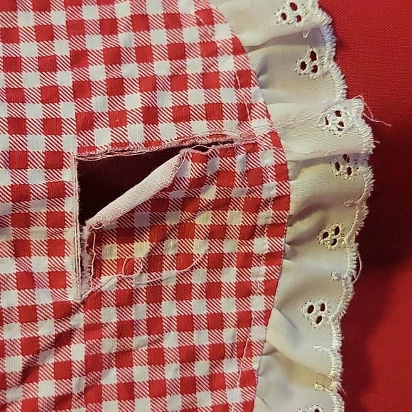 Red Riding Hood Costume - Picture 3 of 9